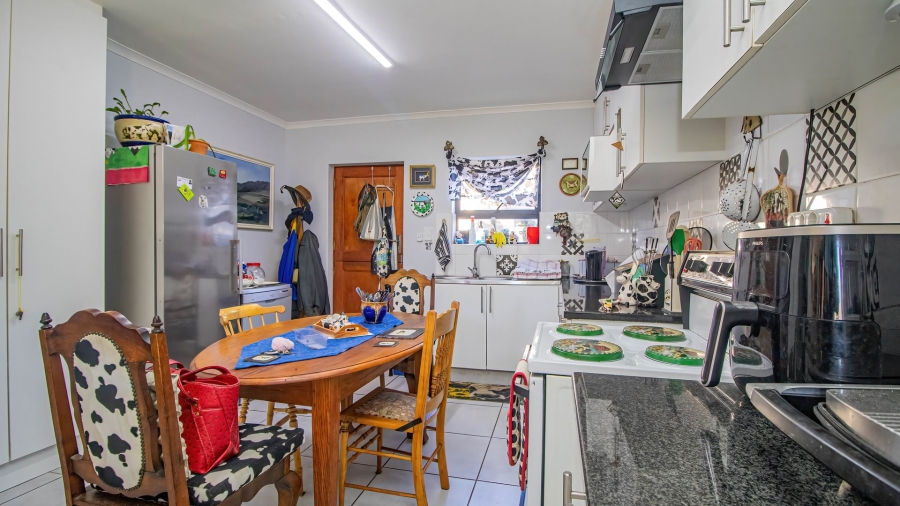 3 Bedroom Property for Sale in Mossel Bay Ext 15 Western Cape